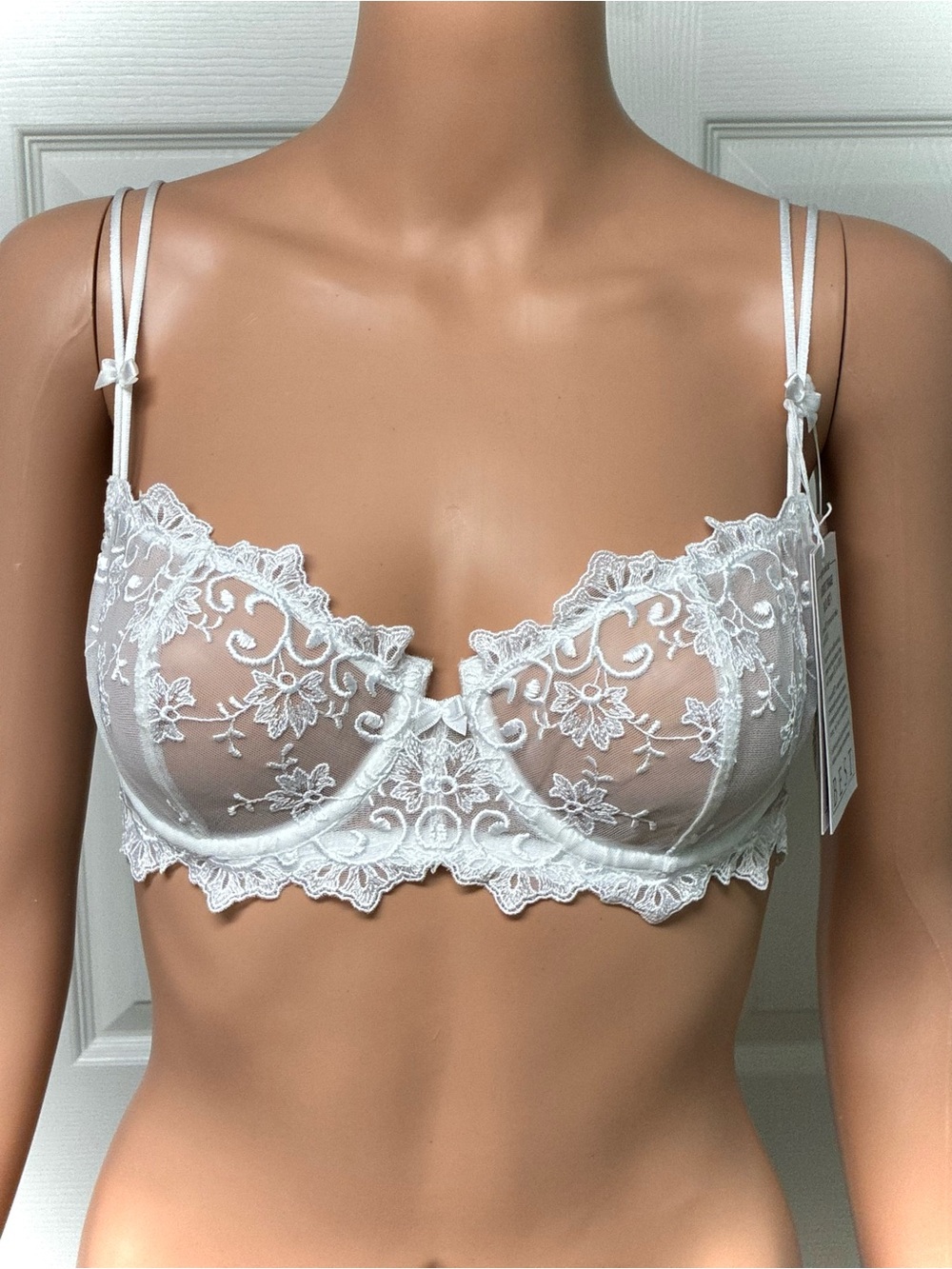 NWT Lace Bra, unlined, “BEST By La Redoute”, White, 34B